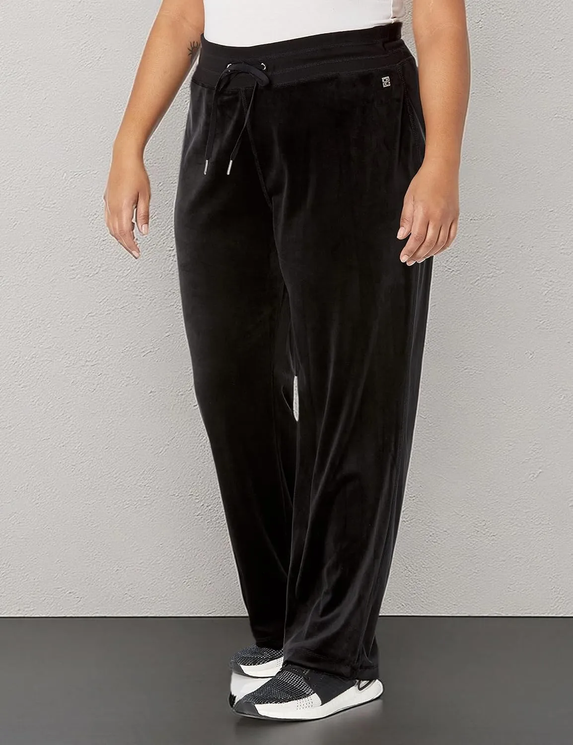 Calvin Klein Women's Soft Wide Leg Comfortable Velour Everyday Pant