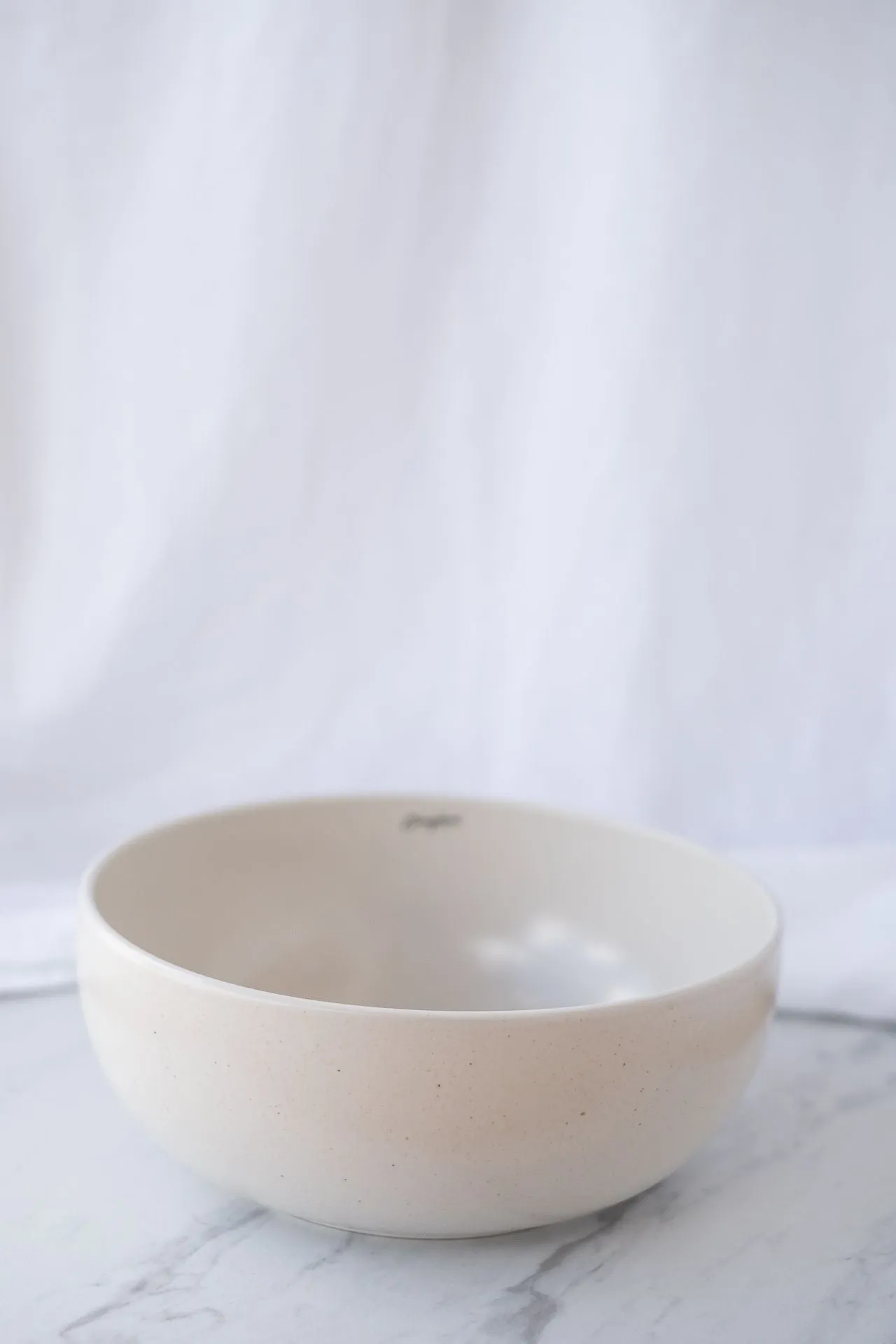 Casafina Pacifica Vanilla Serving Bowl